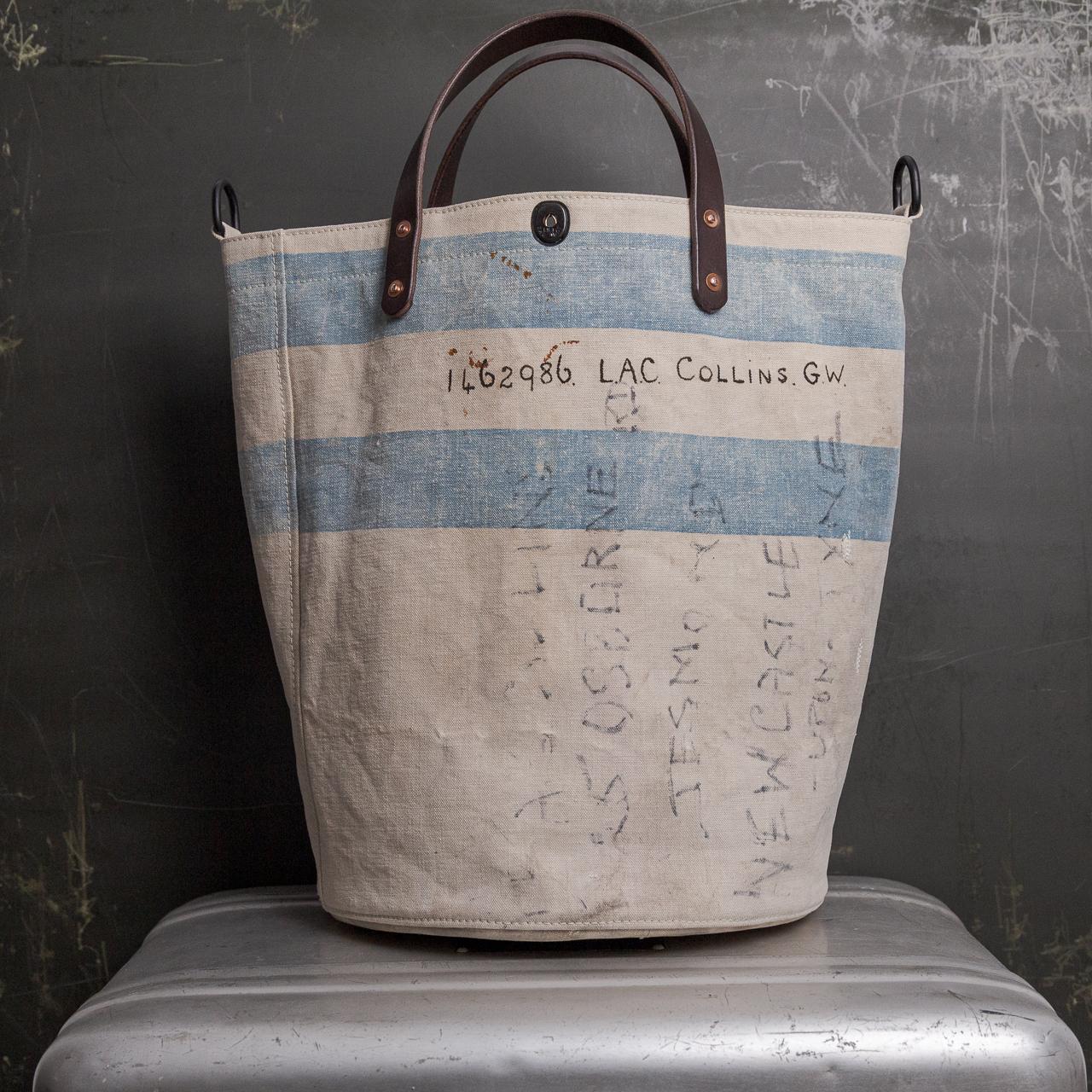 40's イギリス軍RAF(Royal Air Force)ヴィンテージキャンバストートバッグ丸底 IND1711