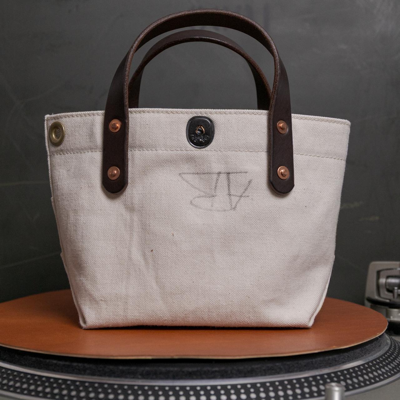 年代不詳イギリス軍RAF(Royal Air Forece)ヴィンテージキャンバスミニトートバッグIND1702